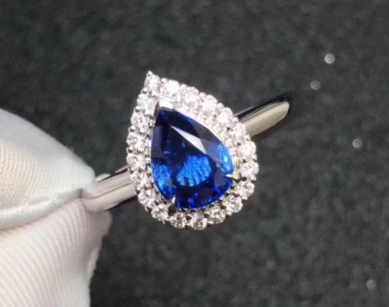 Sri Lankan Sapphires Ring for Sale